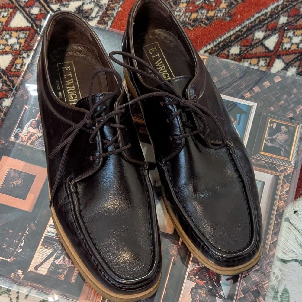Vintage Horse Leather Burgundy Gum Sole Moc Toe Dress Shoes -- Men's 8